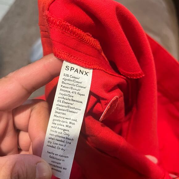 Spanx On The Go Kick Flare Pants Size Medium Career Office - Picture 2 of 7